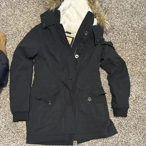 Women's Black Parka Jacket with Faux Fur Hood - Picture 1 of 3